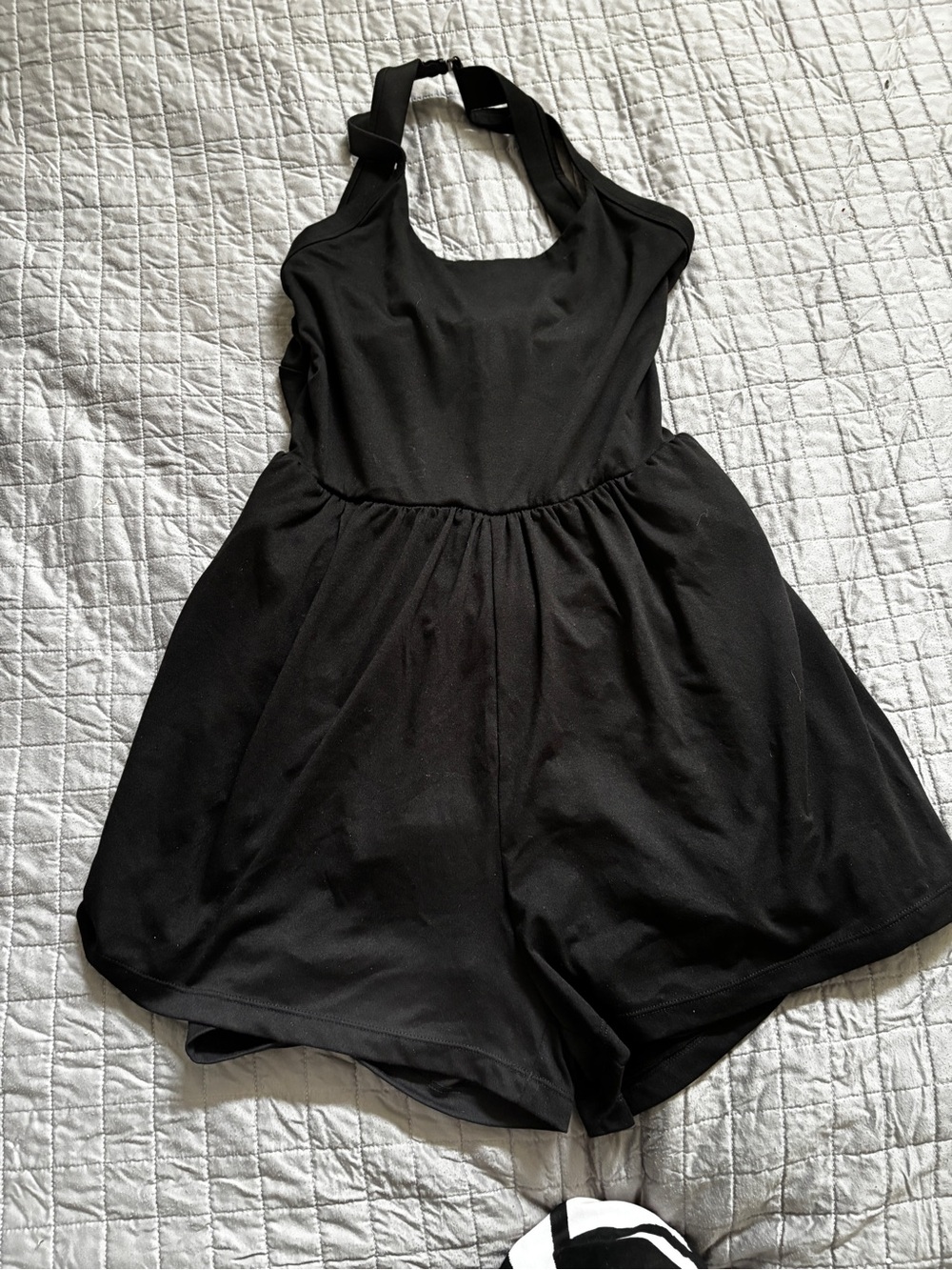 Halara Black Halter Romper One-Piece nwot medium twist back detail